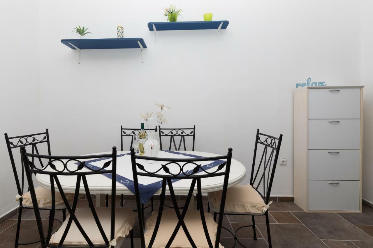 The View Apartment Mimice Exterior foto